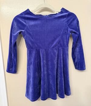 OshKosh B’gosh Girls Size 7 Velour Velvet Long Sleeve Fit and Flare Dress Bow